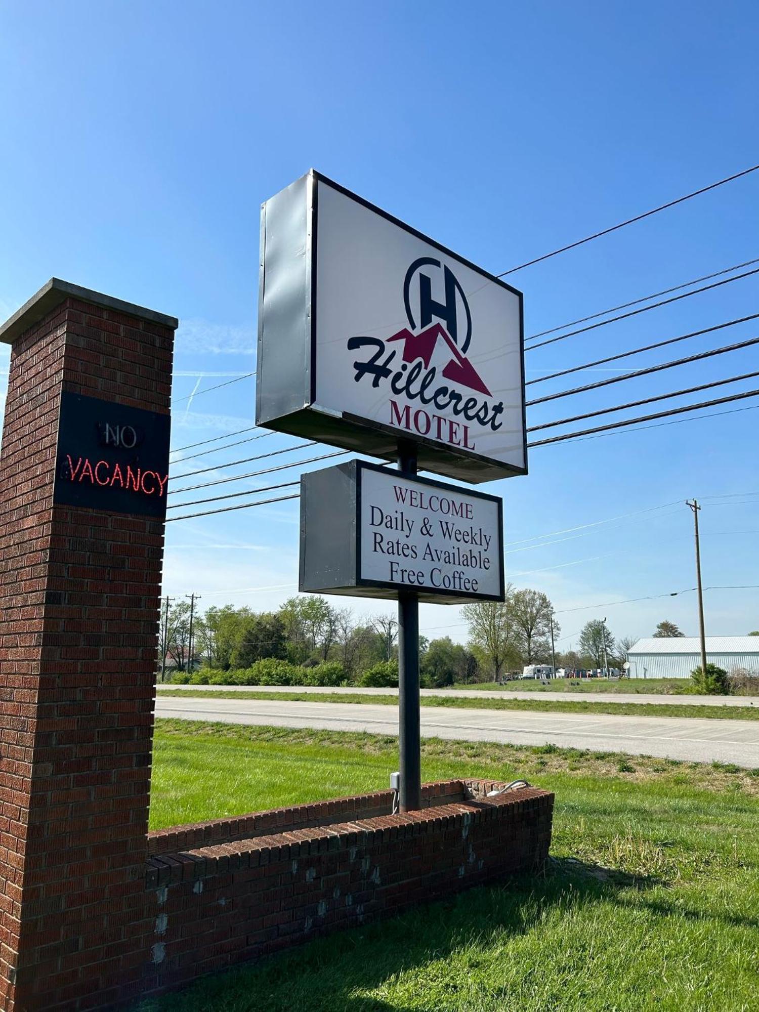 Hillcrest Motel By Oyo Aurora Near Lawrenceburg Exteriér fotografie